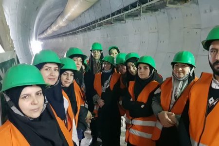 بازدید بانوان اسلامشهری از مترو اسلامشهر