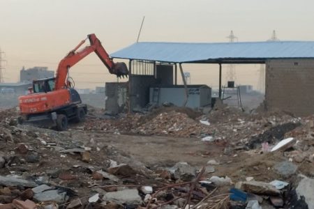 تخریب ۱۶ ساخت و ساز غیرمجاز و آزادسازی ۱۰۰ هزار متر از اراضي در قاسم آباد