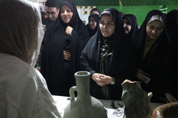 پیگیر ایجاد بازارچه دائمی بانوان در اسلامشهر خواهیم بود