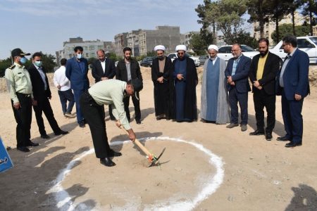 آئین کلنگ زنی و ساخت کلانتری ۱۵ نیروی انتظامی در بلوار شهید نواب صفوی