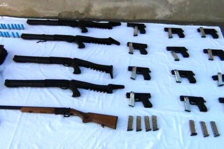 توقیف ۱۶ اسلحه جنگی و شکاری در اسلامشهر